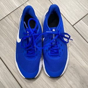 Like New Blue Boys Nike Revolution Sneakers - Size 4.5Y